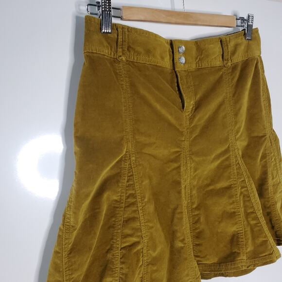 Athleta Green whenever corduroy short skirt Size 2 Excellent condition - Picture 9 of 9